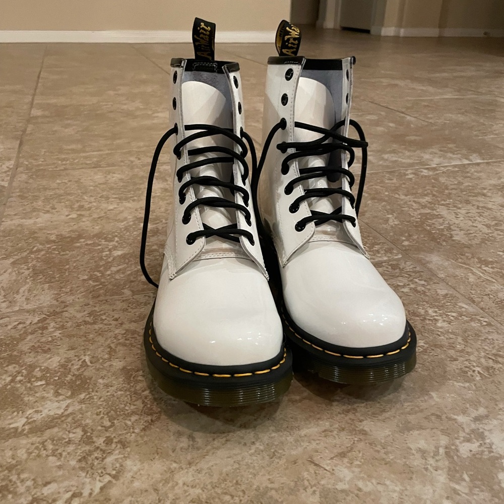 Dr. Martens Bex 1460 White Patent Leather Lace